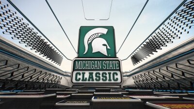 70s バータグ Champion Michigan State 88 XL Champion Michigan State Spartans Grandma Jersey Long Sleeve T
